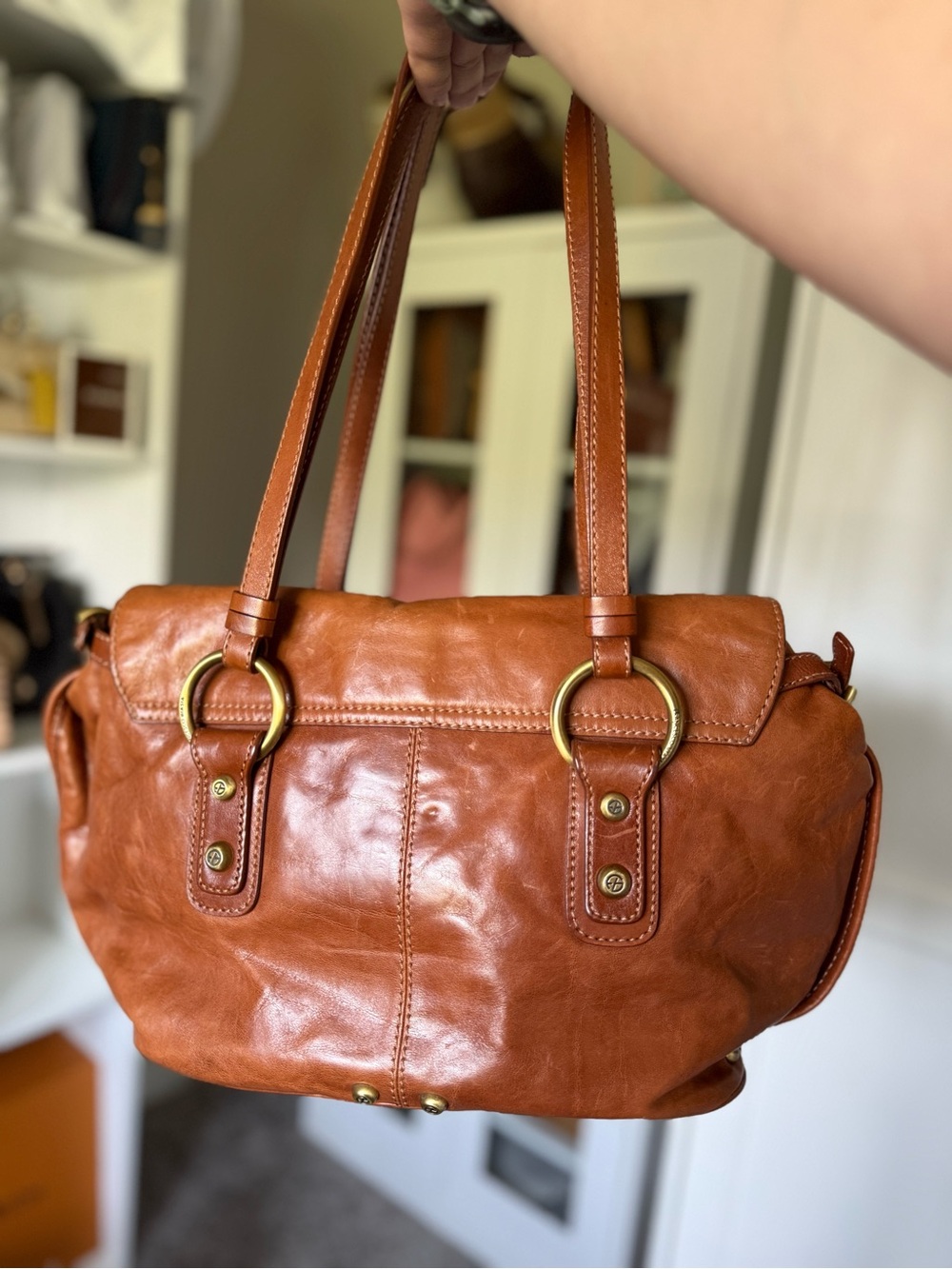 Francesco Biasia Cognac Leather Shoulder Bag with Gold Hardware - Picture 2 of 8
